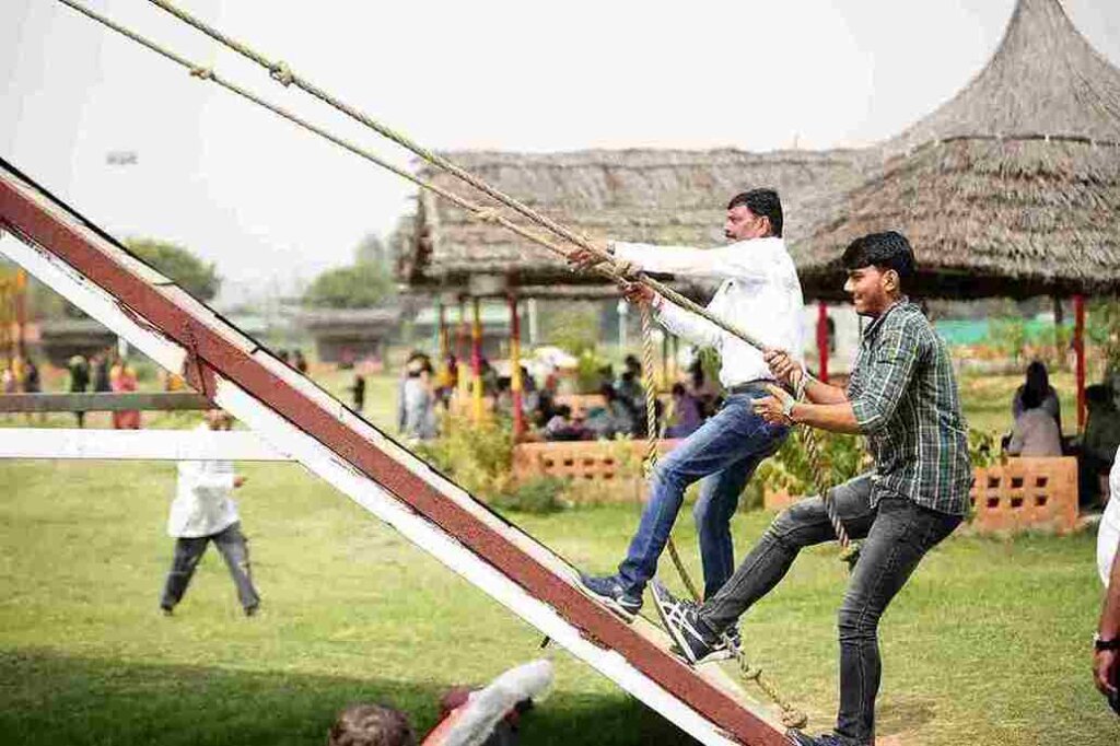 Vishalgarh Farms rope climbing
