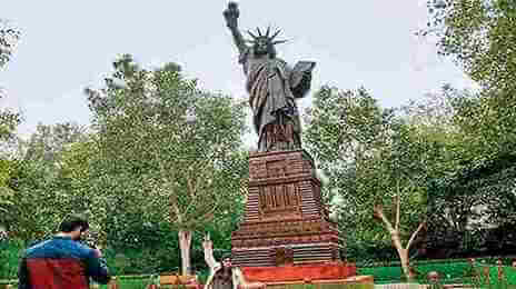 Statue of Liberty at Waste to wonder park Delhi