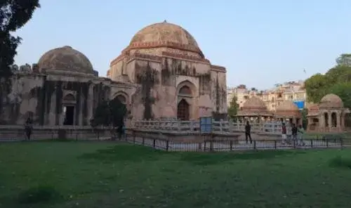 Hauz Khas Fort Delhi