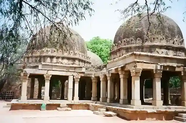 Hauz Khas Fort Delhi Tomb
