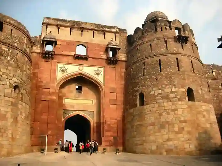Purana Qila Delhi entry