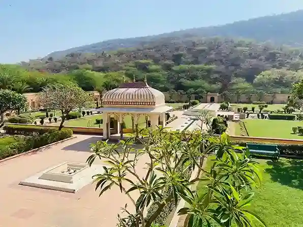 Sisodia Rani ka Bagh