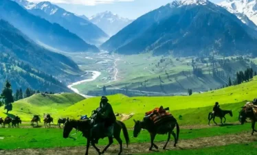 Cheapest Kashmir tour packages